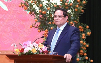 Thủ tướng Phạm Minh Chính thăm, chúc Tết và làm việc với Bộ Văn hóa, Thể thao và Du lịch