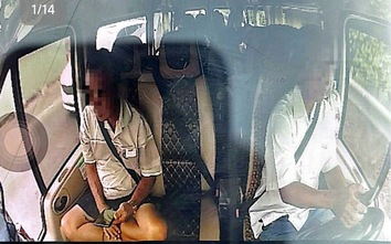 CSGT xử phạt nhiều tài xế sử dụng điện thoại khi lưu thông trên cao tốc