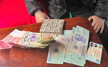 Đường sắt ghi điểm với hành động đẹp trả lại tài sản cho hành khách