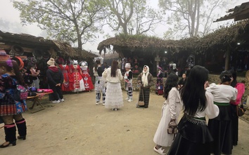 Độc đáo phiên chợ vùng cao Sin Suối Hồ hút khách du lịch