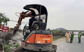 Ninh Bình: Đóng 4 lối đi tự mở qua đường sắt tại phường Trường Thi