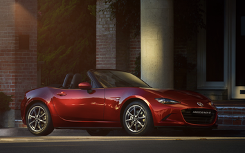 Xe mui trần Mazda MX-5 nhận đặt cọc tại Việt Nam