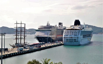 Thứ trưởng Nguyễn Xuân Sang: Khánh Hòa cần xây bến cảng khách chuyên dùng đón tàu quốc tế