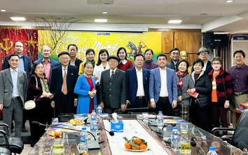 Báo Xây dựng gặp mặt, chúc Tết cán bộ hưu trí nhân dịp Xuân Bính Ngọ