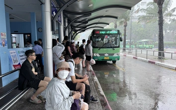 TP.HCM: Cao điểm vận tải công cộng 20 ngày phục vụ Tết và lễ hội xuân Bính Ngọ