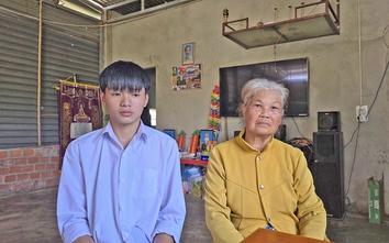 Nỗi đau nam sinh phút chốc mất cả gia đình