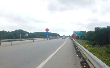 Đề xuất nâng tốc độ lên 80km/h tại các đoạn chưa thi công trên cao tốc Cam Lộ - La Sơn