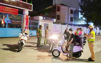 CSGT Cà Mau siết chặt giao thông phục vụ ngày hội non sông