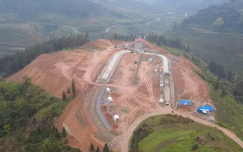 Chạy đua với mùa mưa: 26 hộ dân Chúng Chải B rời vùng sạt lở