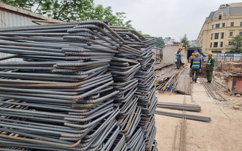 Giá vật liệu tăng, người dân Hà Nội lo xây nhà vượt dự toán