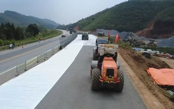 Siết chặt biện pháp tổ chức giao thông, tăng tốc thi công tuyến Nội Bài - Lào Cai