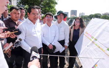 Lãnh đạo TP.HCM kiểm tra tiến độ hai dự án hạ tầng lớn, yêu cầu gỡ ngay vướng mắc