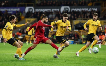 Thất bại trước Wolves, Liverpool lỡ cơ hội chen chân vào Top 3