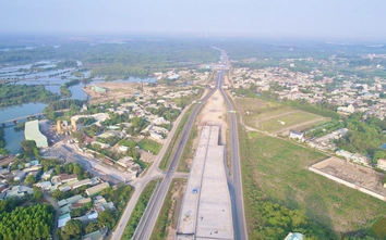 Thời tiết khô ráo, tăng tốc thi công các tuyến đường kết nối sân bay Long Thành