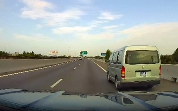 Xe biển xanh vi phạm giao thông, ai nộp phạt?