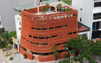 Định vị bản sắc từ vật liệu gạch, ngói