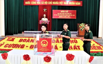 Khánh Hòa: Những lá phiếu bầu cử đầu tiên tại Lữ đoàn Đặc công nước 5