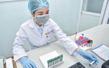 Hệ thống Y tế Medlatec đón nhận Huân chương Lao động hạng Nhì