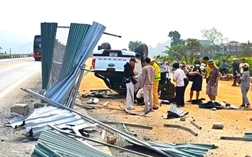 Tăng cường cảnh báo, bảo đảm ATGT khi thi công mở rộng cao tốc Nội Bài - Lào Cai