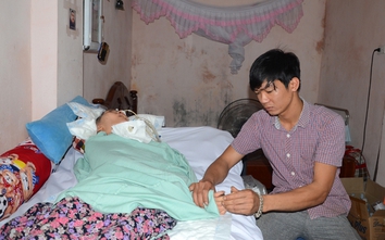 Tình chồng chăm vợ sống thực vật sau vụ nổ ở Văn Phú