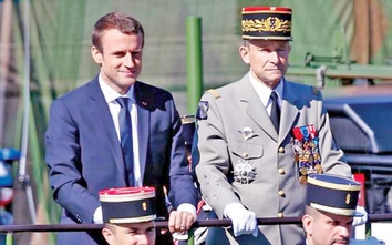 Bất mãn với Tổng thống, Tổng tham mưu trưởng quân đội Pháp từ chức