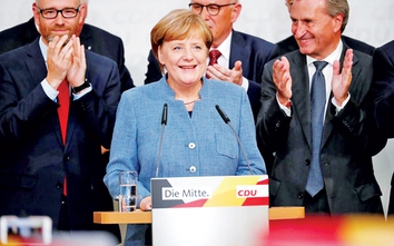 Khó khăn chồng chất đón chờ “bà đầm thép” Angela Merkel
