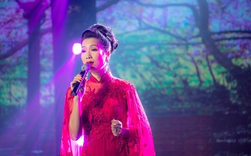 Á hậu Trịnh Kim Chi lần đầu khoe giọng hát bolero ngọt ngào