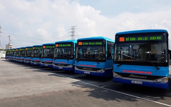 Hà Nội thay xe mới, wifi miễn phí trên tuyến buýt đi Xuân Mai