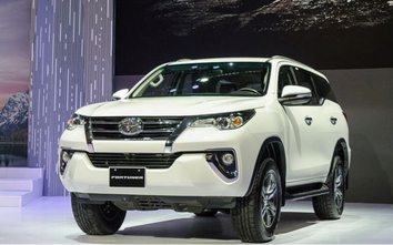 Khan xe Fortuner khiến doanh số Toyota Việt Nam sụt giảm