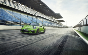Porsche trình làng xe thể thao 911 GT3 RS mới, giá gần 14 tỷ