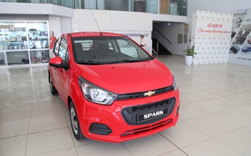 Chevrolet Spark Duo giảm giá, tiếp tục là mẫu xe rẻ nhất Việt Nam