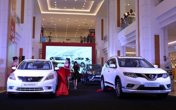 Nissan Việt Nam bất ngờ tăng giá X-Trail và Sunny