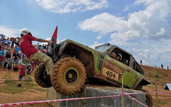 Hình ảnh ấn tượng tại giải đua xe địa hình lớn nhất Việt Nam