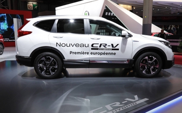 Honda giới thiệu CR-V 7 chỗ bản Hybrid tại Paris Motor Show 2018