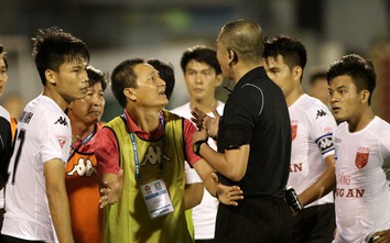 Vụ tranh chấp bản quyền truyền hình V-League lại "có biến"