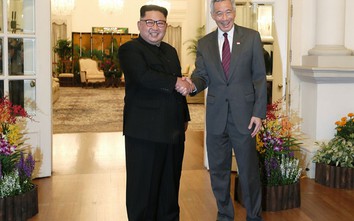Ông Kim Jong-un nói gì khi lần đầu gặp Thủ tướng Lý Hiển Long?