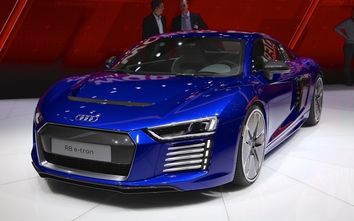Siêu xe Audi R8 2015: Nhẹ hơn, mạnh hơn