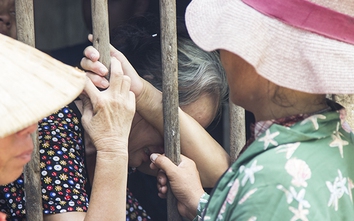 Lật xe ở Lào làm 6 người thương vong: Nạn nhân là anh em