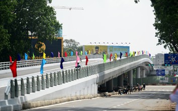 Vì sao cầu Nguyễn Thái Sơn-Nguyễn Kiệm bị đình chỉ thi công?