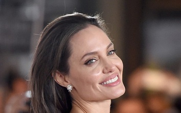 Hậu li hôn, Angelina Jolie tổn thương nặng nề, khóc đến liệt cơ mặt