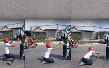 Video: Biểu diễn bốc đầu Exciter, thanh niên ngã đập mặt xuống đường