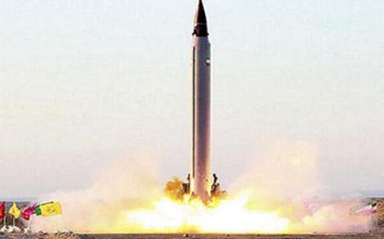 Iran tuyên bố luôn ưu tiên phát triển chương trình tên lửa