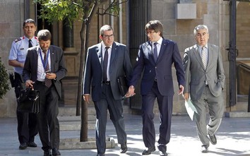 Hé lộ ngày cựu Thủ hiến Catalonia phải ra hầu tòa ở Bỉ