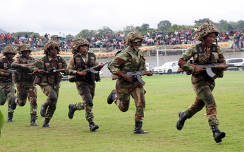 Quân đội Zimbabwe bác bỏ thông tin đảo chính quân sự