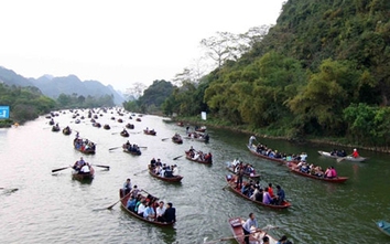 Lễ hội Chùa Hương phục vụ hơn 1,1 triệu lượt khách an toàn