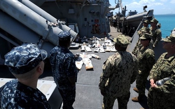 Khu trục hạm Mỹ USS Stethem đang tuần tra Biển Đông