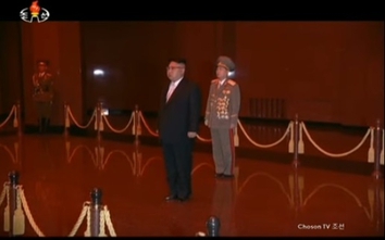 Tiết lộ cảnh ông Kim Jong Un đến Điện Mặt Trời
