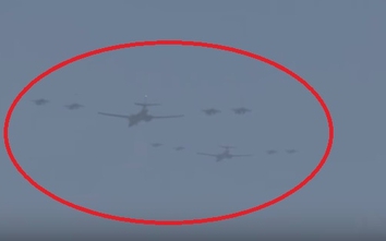 Tiết lộ cảnh máy bay B-1B Lancer răn đe trên bầu trời Triều Tiên