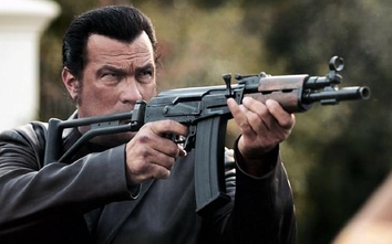 Ukraine cấm siêu sao Steven Seagal nhập cảnh vì thân Nga?