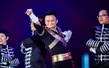 Video: Tỷ phú Jack Ma hóa thân thành Michael Jackson